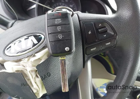 2016 Kia Rio Lx z USA, uszkodzony, nr VIN KNADM4A32G6595539